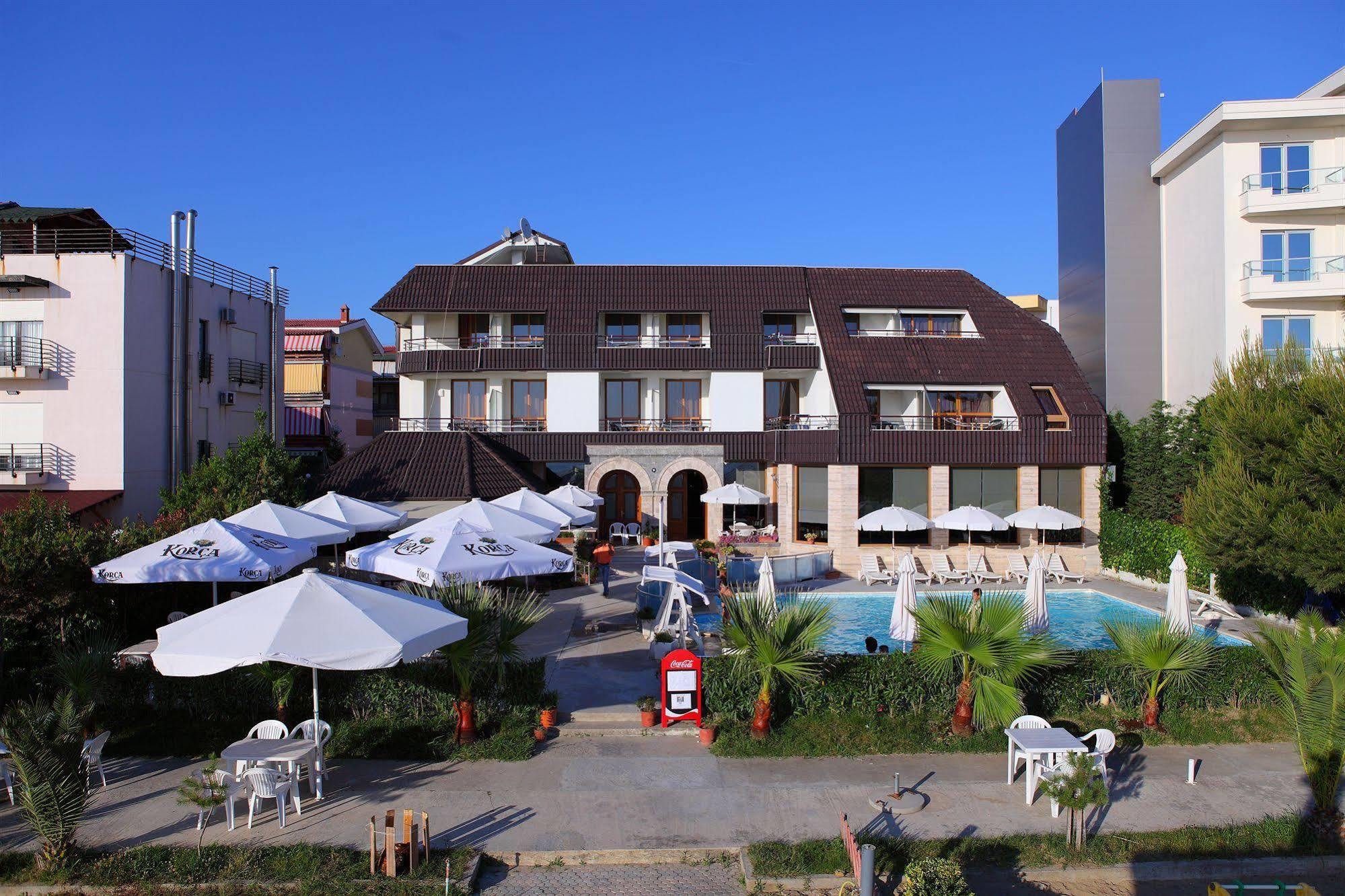 Hotel Oaz Durrës Exterior foto